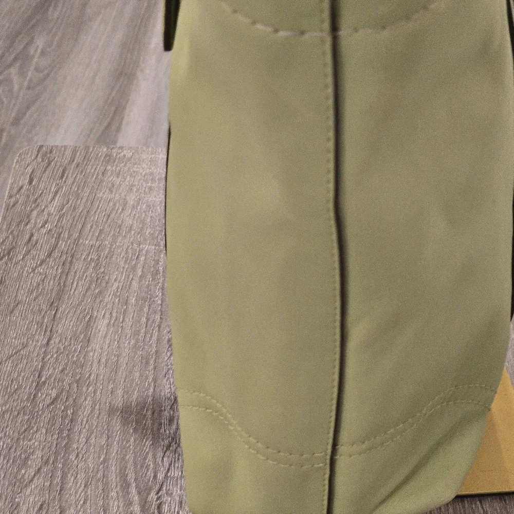 Coach Light Green Leather Tote Bag - Picture 4 of 16